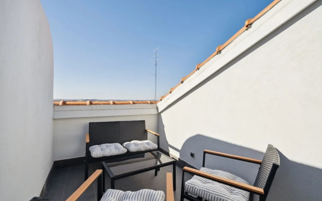 Saga Rental La Latina