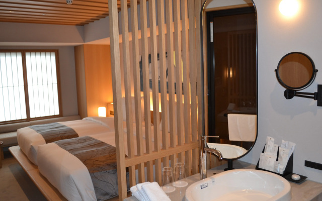 Отель ANA Crowne Plaza Kyoto, an IHG Hotel