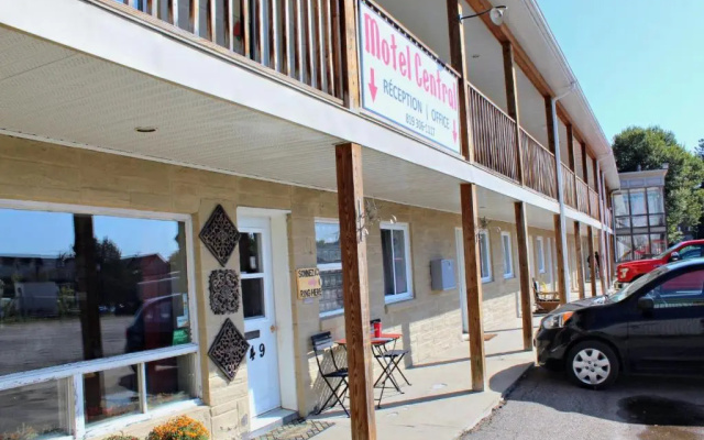 Motel Central