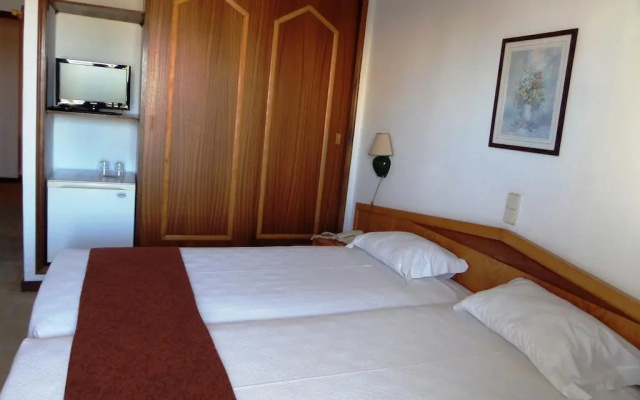Hotel Luar