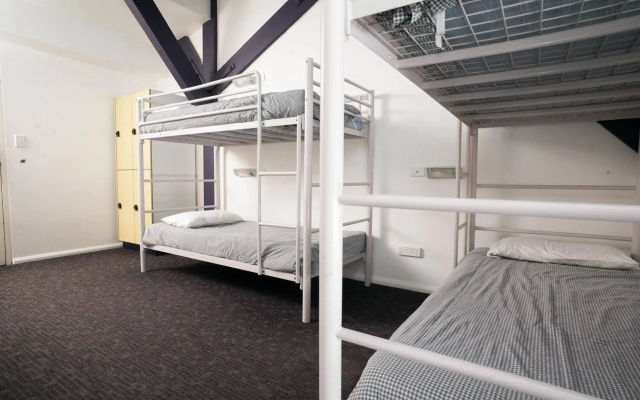 Sydney Railway Square YHA