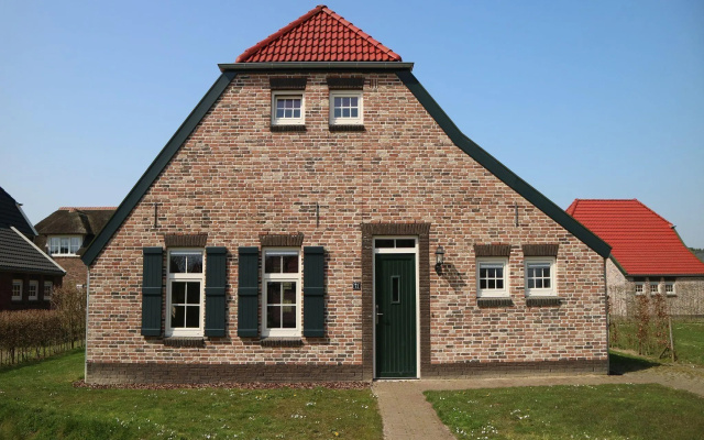 Beautiful Farm Villa With Large Garden in Limburg