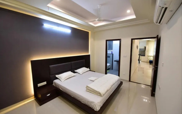 StayEden - Modern & Upscale 3BHK Airport