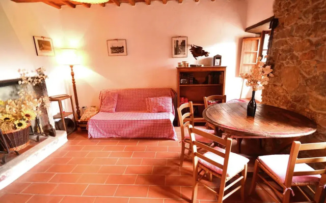 Beautiful Cottage in Pescia