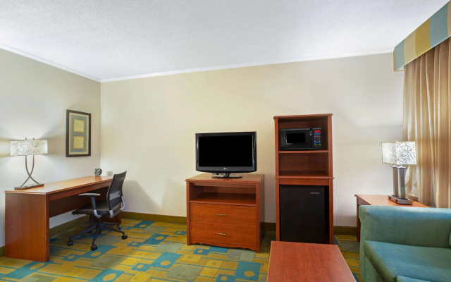 La Quinta Inn by Wyndham Auburn Worcester