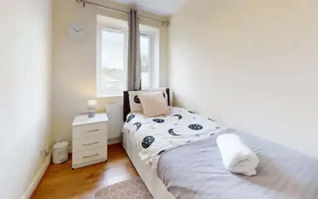 Beautiful 2-bed Apartment in Stanford-le-hope