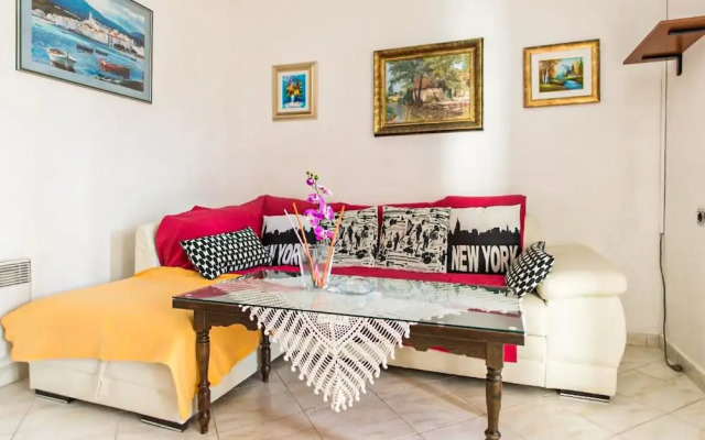 Stunning Apartment in Grebastica With Wifi and 2 Bedrooms