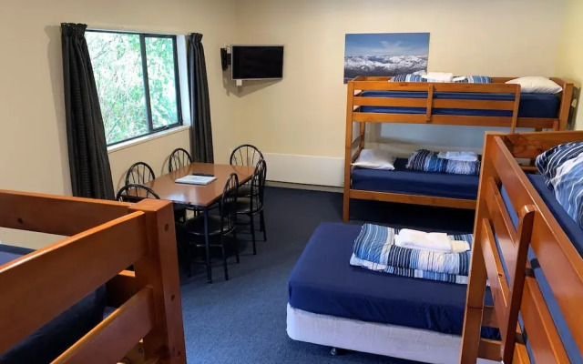 Haast River Motels & Holiday Park