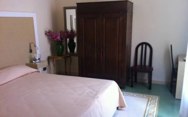 Aci Center Inn
