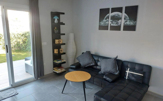 holiday apartment with private pool