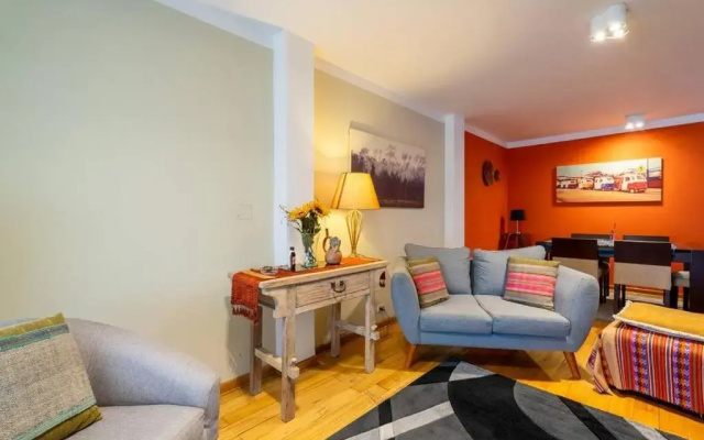 Balconcito Peruano& Ciudad real 302 & 2 bedroom