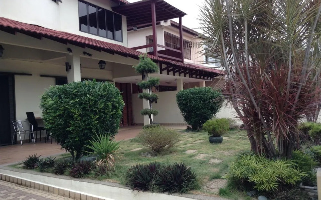 A&F Damansara Homestay