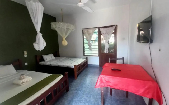 Comfy Dhows Hotel, Kilifi