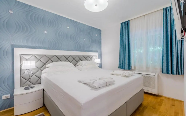 Apartment Villa Camellia - Adults Only