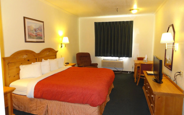 Motel 6 Portland, IN