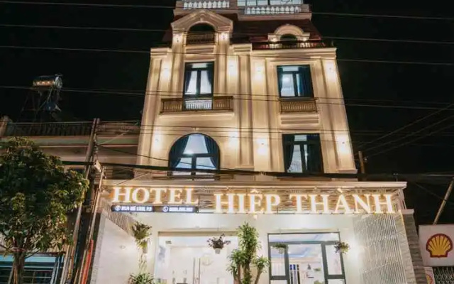 hotelImage