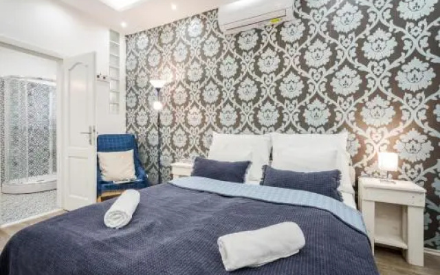 BpR SHINY Deluxe Home