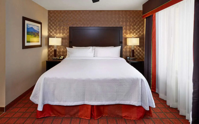 Homewood Suites by Hilton Calgary-Airport, Alberta, Canada