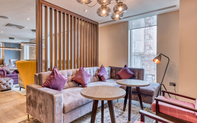 Premier Inn London Docklands - Canning Town