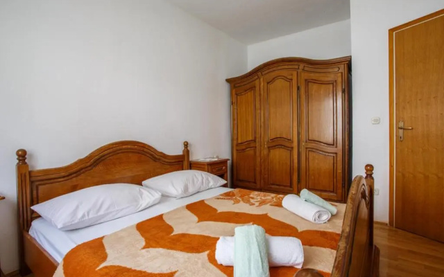 Apartment Ante