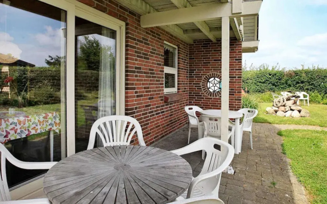6 Person Holiday Home in Hesselager-by Traum