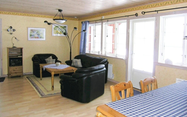 Beautiful Home in Vittaryd With 3 Bedrooms and Wifi