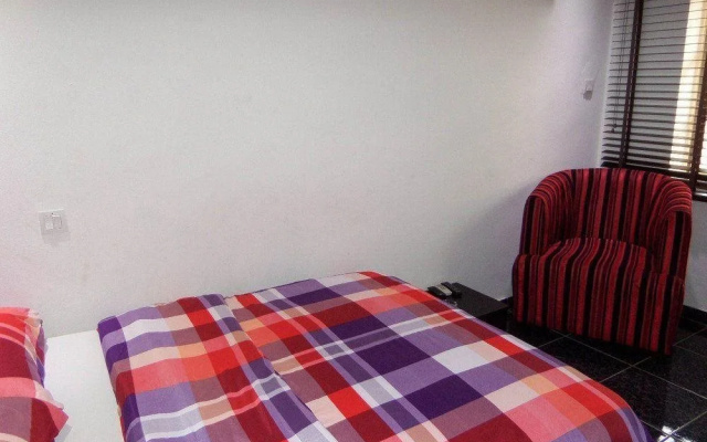 King Serve Guest House