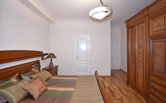 Aram Street, 2 bedrooms Beautiful, Modern apartment DI723