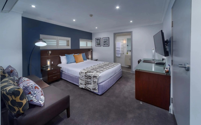Hyde Park Inn