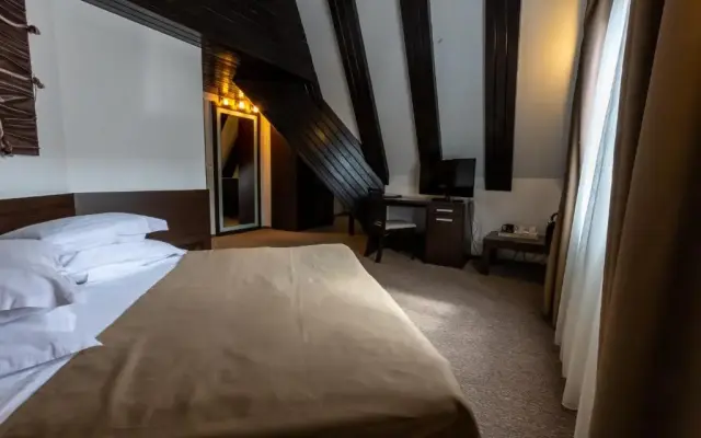 Hotel Smart