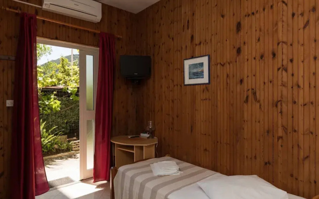 Begovic Guest House - Standard Twin Room