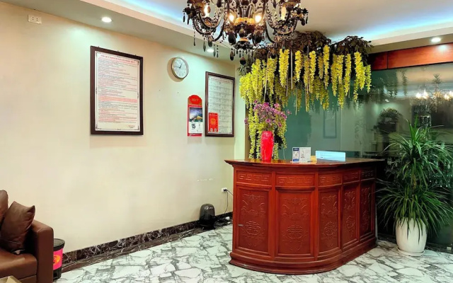 Heyi Hotel