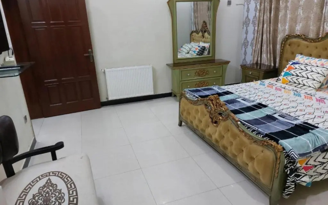 Beautiful 3-bed House in Islamabad