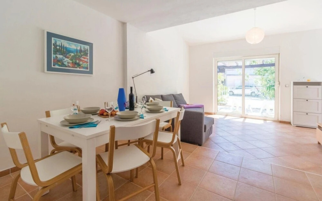 Stunning Home in Zdrelac With Wifi and 2 Bedrooms