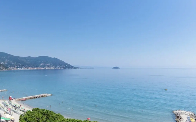 Frontline Beach 6 - B3 - Near To The Sea