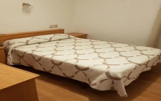 Room-welcoming Double Room With Private