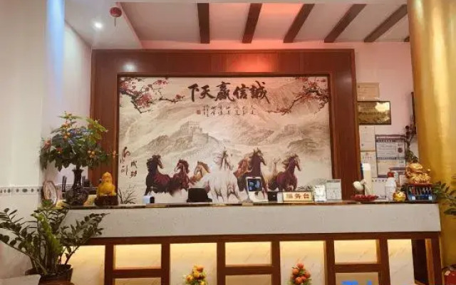 Sanya Xinpeng Hostel