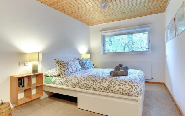 Quaint Holiday Home in Dartmouth With River Dart View