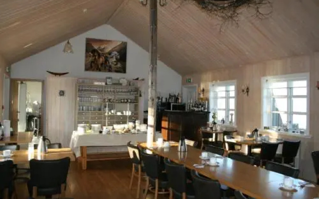 Hofsstadir Guesthouse