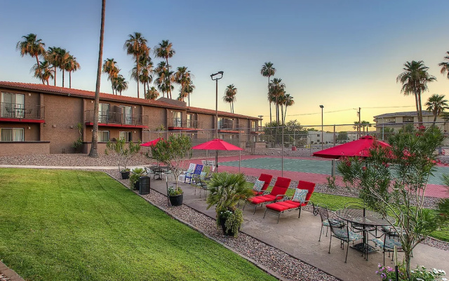 Park Suites at 122 - One Bedroom Apartment