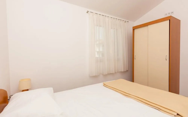 Apartments Frane