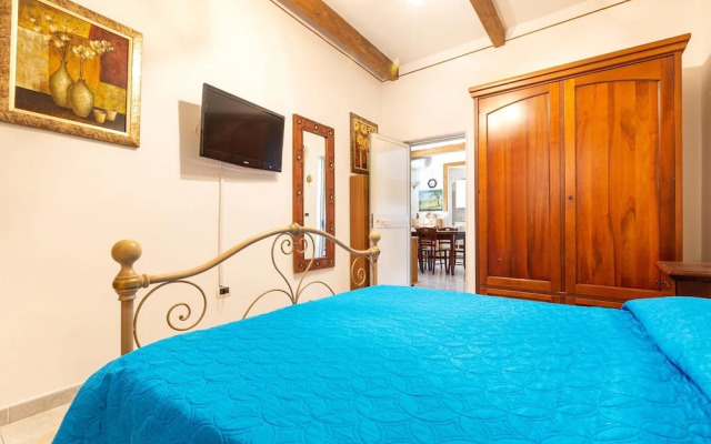 2147 Villa Giulia & Sara