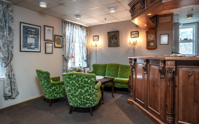 Thon Hotel Selbusjøen