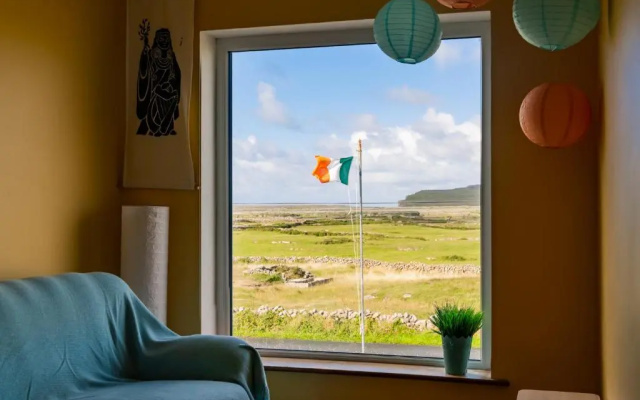 Aran Walkers Lodge (Adults Only)