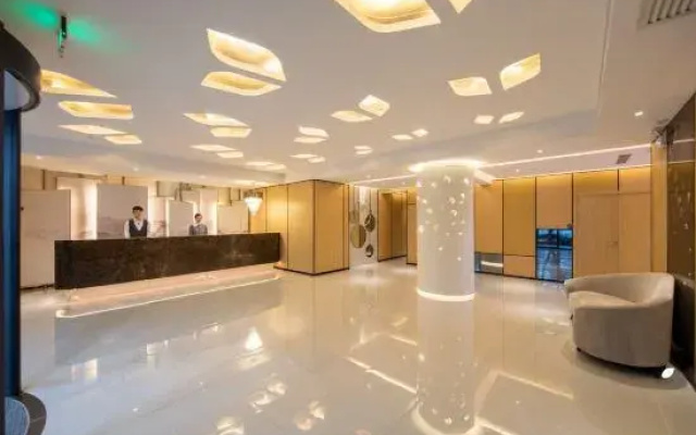 Orange Hotel Select (Beijing Asian Games Village Bird's Nest)