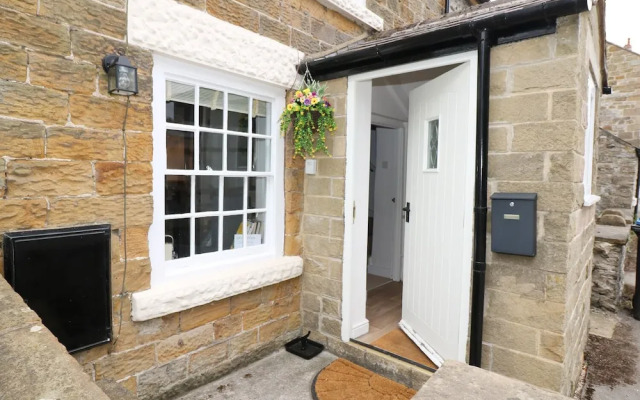Gritstone Cottage