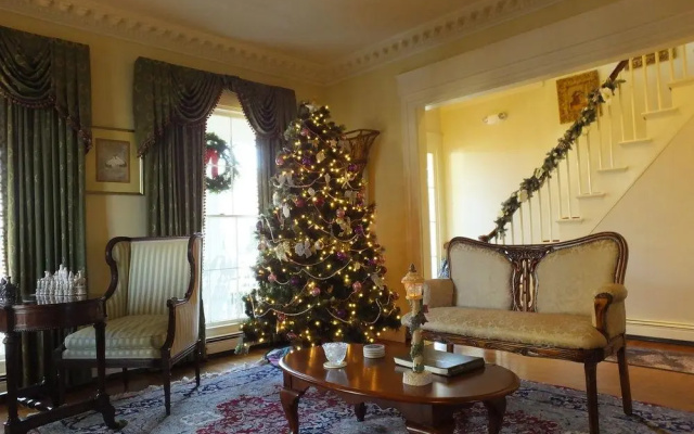 The Captain Farris House B&B