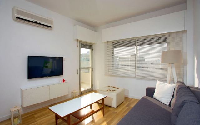 SeaBreeze City Center Flats by TrulyCyprus