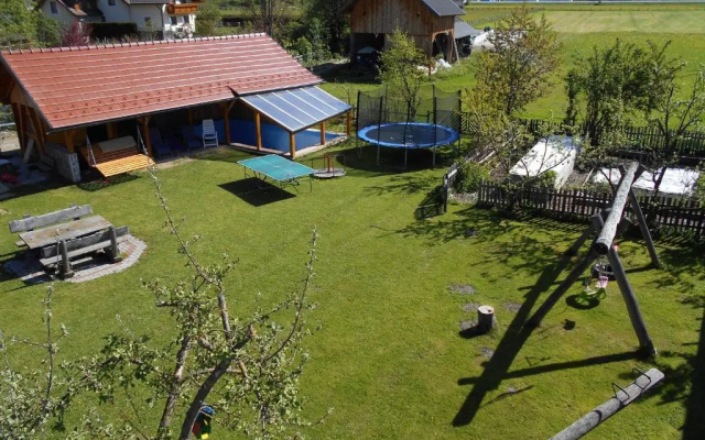 Pöllitzer Hollnhof