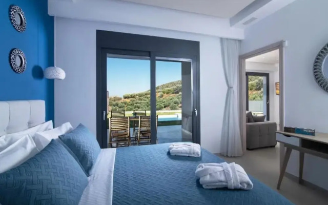Deluxe Villa Christos